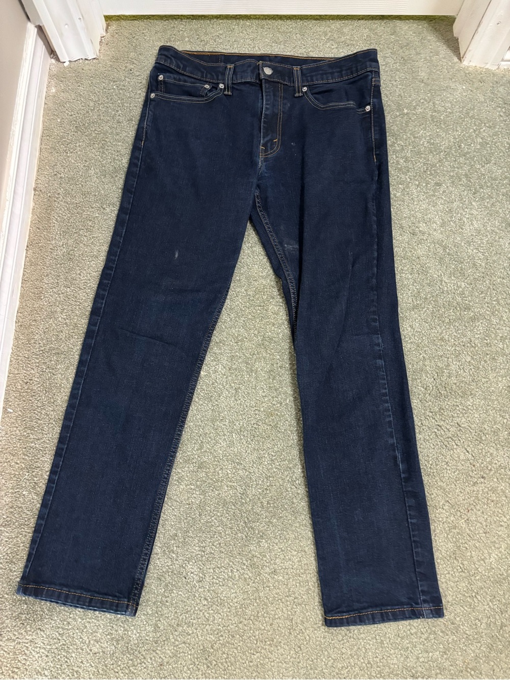 Men's Dark Blue Levi’s Straight Jeans in good condition